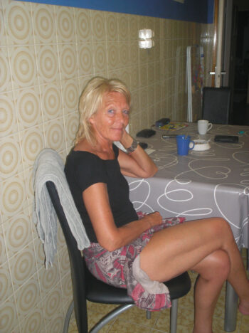 Charnelle complice pour ébats sensuels rencontre-Cougar-La Chapelle-Saint-Luc